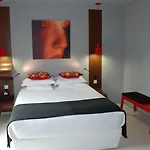 Pont Levis Boutique Hotel - 50M Cite Remparts Carcassonne מלון קרקסון
