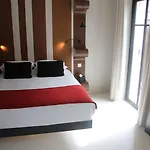 מלון Pont Levis Boutique Hotel - 50M Cite Remparts Carcassonne קרקסון
