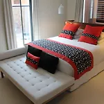 Pont Levis Boutique Hotel - 50M Cite Remparts Carcassonne מלון 4*