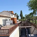מלון Pont Levis Boutique Hotel - 50M Cite Remparts Carcassonne 4*