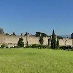 Pont Levis Boutique Hotel - 50M Cite Remparts Carcassonne קרקסון