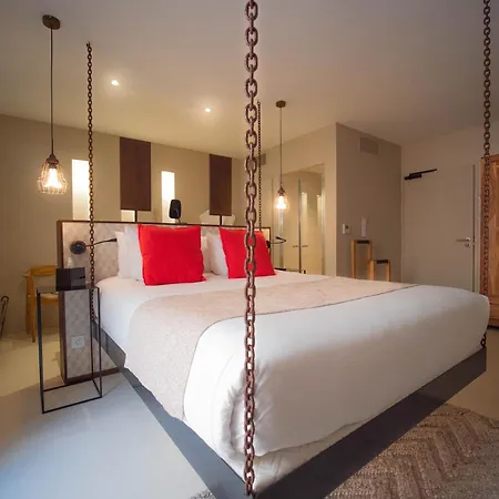 Pont Levis - Franck Putelat Hotel