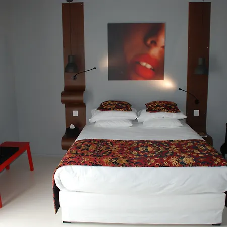 Pont Levis Boutique - 50m Cite Remparts Carcassone