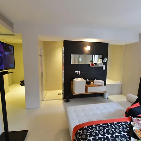 Pont Levis Boutique - 50m Cite Remparts Carcassone