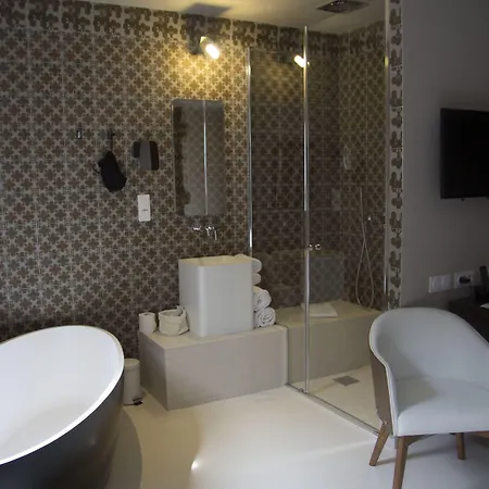 Hotel Pont Levis Boutique - 50m Cité Remparts 4*