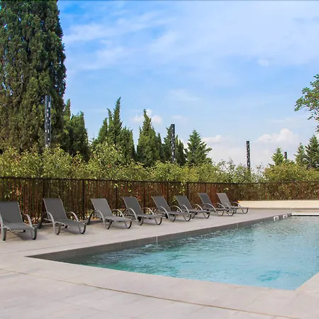 Ξενοδοχείο Pont Levis - Franck Putelat 4*