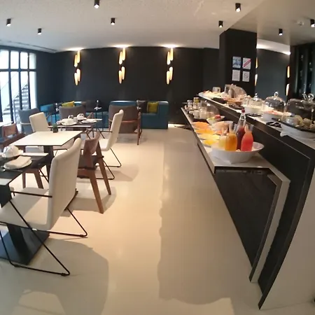 Ξενοδοχείο Pont Levis - Franck Putelat 4*