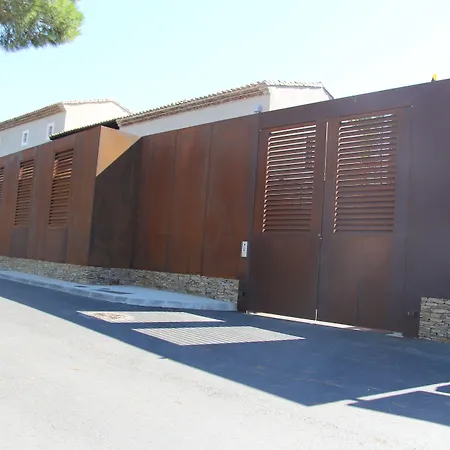 Pont Levis - Franck Putelat 4* Καρκασόν