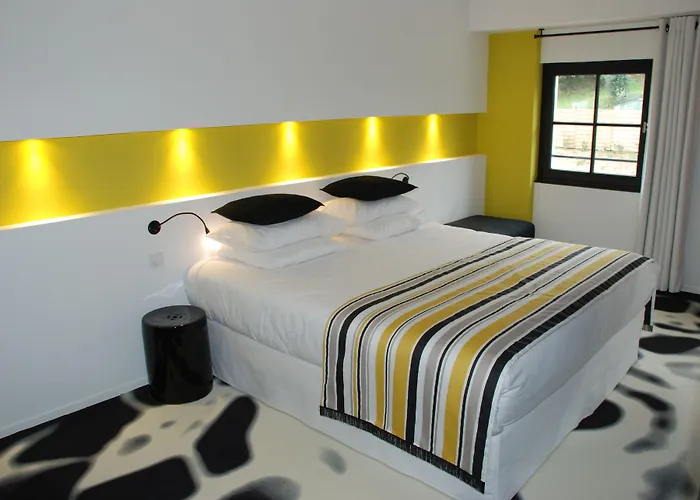 Pont Levis Boutique - Отель 4*