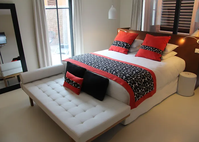 Pont Levis Boutique - Отель 4*